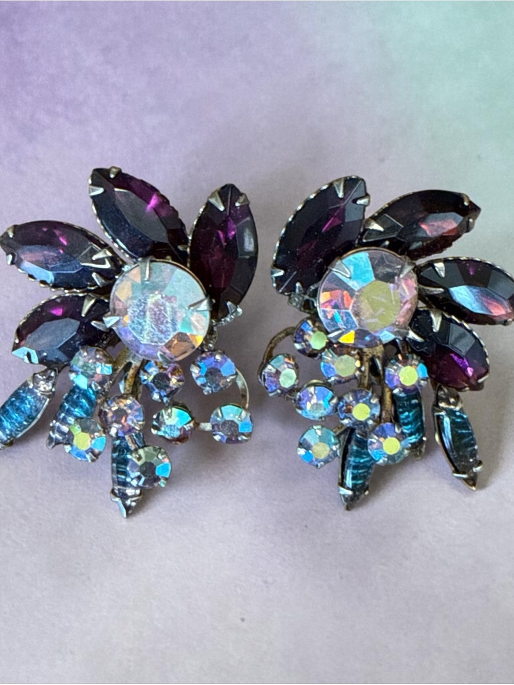 Vintage 1950s Aurora Borealis Floral Clip Earrings